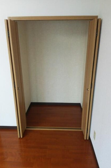 ウィスタリア中野 