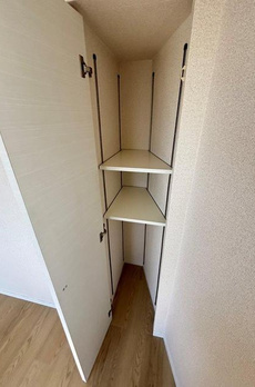 ムーブメンツ西早稲田 