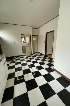 柿の木坂１丁目貸家 
