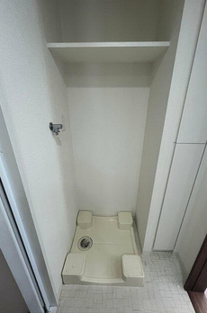 デラモット浅草エスト 