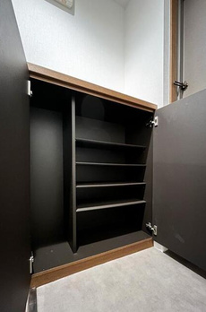 ＮＥＯ　ＲＯＯＭＥＬＩＡ 