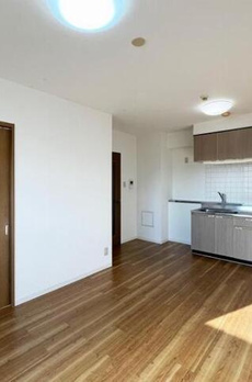ＮＥＯ　ＲＯＯＭＥＬＩＡ 