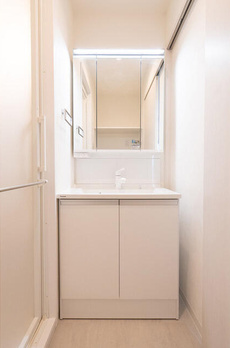ＯＮＥ　ＲＯＯＦ　ＦＬＡＴ　ＴＯＧＯＳＨＩ 
