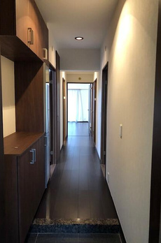 部屋番号：208 