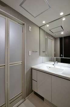DEUX TOURS CANAL&SPA EAST棟 