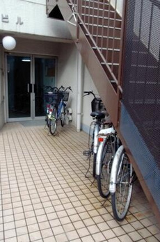 坂ビル 