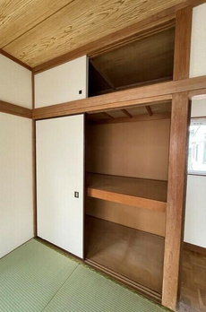 柿の木坂１丁目貸家 