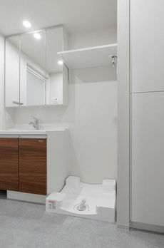 ＮＯＧＡＴＡ　ＲＥＳＩＤＥＮＣＥ 