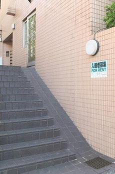 ＤｅＬＣＣＳ　神楽坂五軒町 