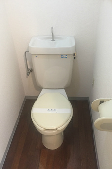 カーサグリジオ 