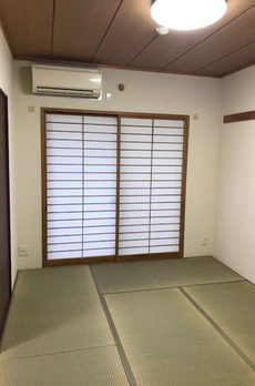 部屋番号：208 