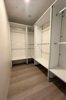広尾アパートメント 