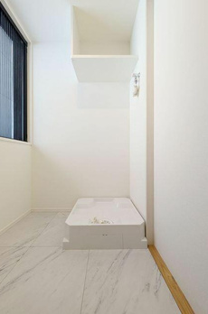 ＭＳＲ　ＥＢＩＳＵ　Ｇａｒｄｅｎ　ｓｉｄｅ 