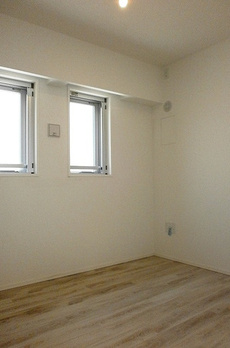 ライオンズ早稲田ミレス 