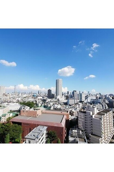 コンフォリア新宿イーストサイドタワー 