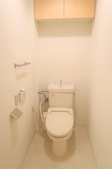 河田町ガーデン２号棟 