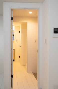 Ｔｈｅ　Ｒｅｓｉｄｅｎｃｅ　Ｎｉｈｏｎｂａｓｈｉ 
