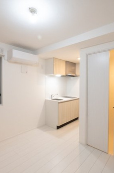Ｔｈｅ　Ｒｅｓｉｄｅｎｃｅ　Ｎｉｈｏｎｂａｓｈｉ 