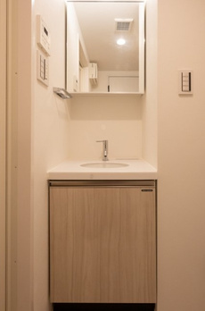 Ｔｈｅ　Ｒｅｓｉｄｅｎｃｅ　Ｎｉｈｏｎｂａｓｈｉ 