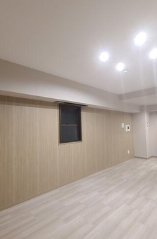 リグランド浅草雷門（旧建物名スクウエア浅草雷門） 