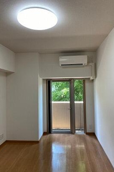 リクレイシア西麻布Ⅱ番館 