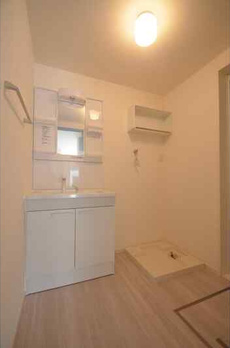 Ｊ　Ｗｉｎｇ　Ｅａｓｔ／Ｗｅｓｔ 