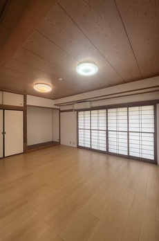 ニア神楽坂 