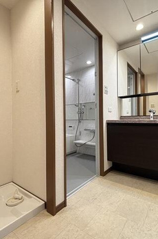銀座タワー 