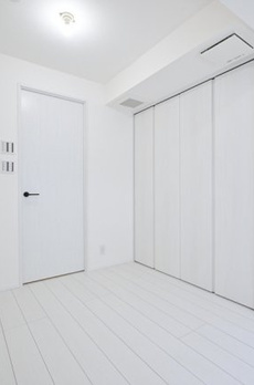Ｔｈｅ　Ｒｅｓｉｄｅｎｃｅ　Ｎｉｈｏｎｂａｓｈｉ 