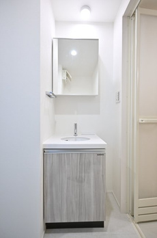 Ｔｈｅ　Ｒｅｓｉｄｅｎｃｅ　Ｎｉｈｏｎｂａｓｈｉ 