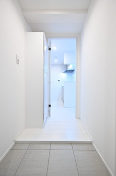 Ｔｈｅ　Ｒｅｓｉｄｅｎｃｅ　Ｎｉｈｏｎｂａｓｈｉ 