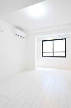 Ｔｈｅ　Ｒｅｓｉｄｅｎｃｅ　Ｎｉｈｏｎｂａｓｈｉ 