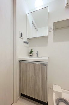 Ｔｈｅ　Ｒｅｓｉｄｅｎｃｅ　Ｎｉｈｏｎｂａｓｈｉ 