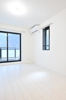 Ｔｈｅ　Ｒｅｓｉｄｅｎｃｅ　Ｎｉｈｏｎｂａｓｈｉ 