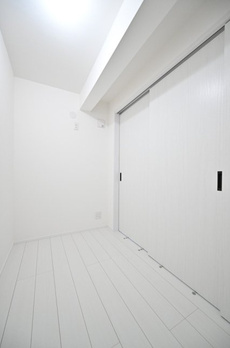 Ｔｈｅ　Ｒｅｓｉｄｅｎｃｅ　Ｎｉｈｏｎｂａｓｈｉ 