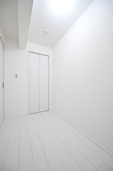 Ｔｈｅ　Ｒｅｓｉｄｅｎｃｅ　Ｎｉｈｏｎｂａｓｈｉ 
