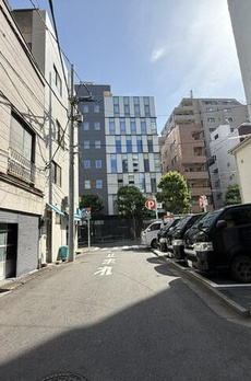 リベスト神保町 