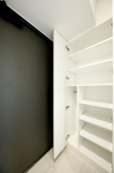 ドゥーエ西小山 