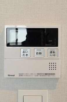 ｎｉｄｏ　ＭＩＮＯＷＡ 