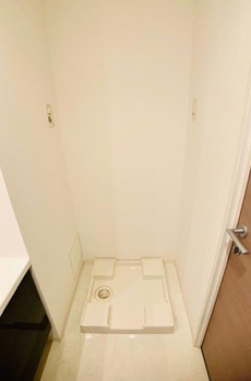 Ｂｒｉｌｌｉａ　ｉｓｔ　三軒茶屋　ブラッサムテラス 