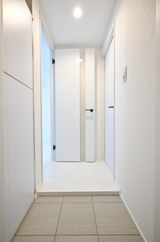 Ｔｈｅ　Ｒｅｓｉｄｅｎｃｅ　Ｎｉｈｏｎｂａｓｈｉ 