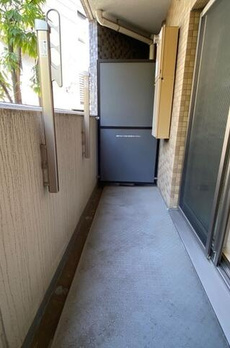 ＨＩＬＬ　ＦＬＡＴ　ＯＳＡＫＩ 