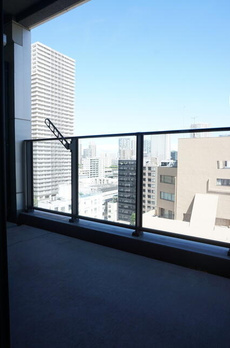 ＭＩＤ　ＴＯＷＥＲ　ＧＲＡＮＤ 