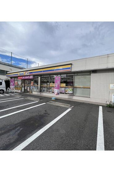 ドゥーム・コスメケア 