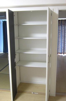 越中島三丁目ハイツ１号棟 