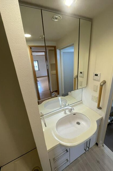 グランドテラス新宿 