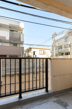 マンション市ヶ谷 