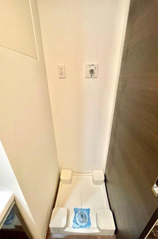 レジディア三軒茶屋Ⅲ 