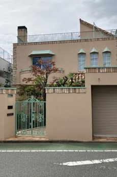 代田三丁目戸建 