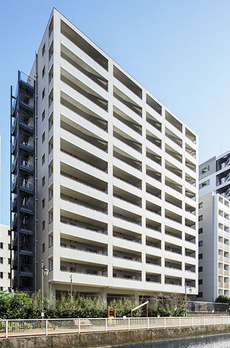 コンフォリア田町 